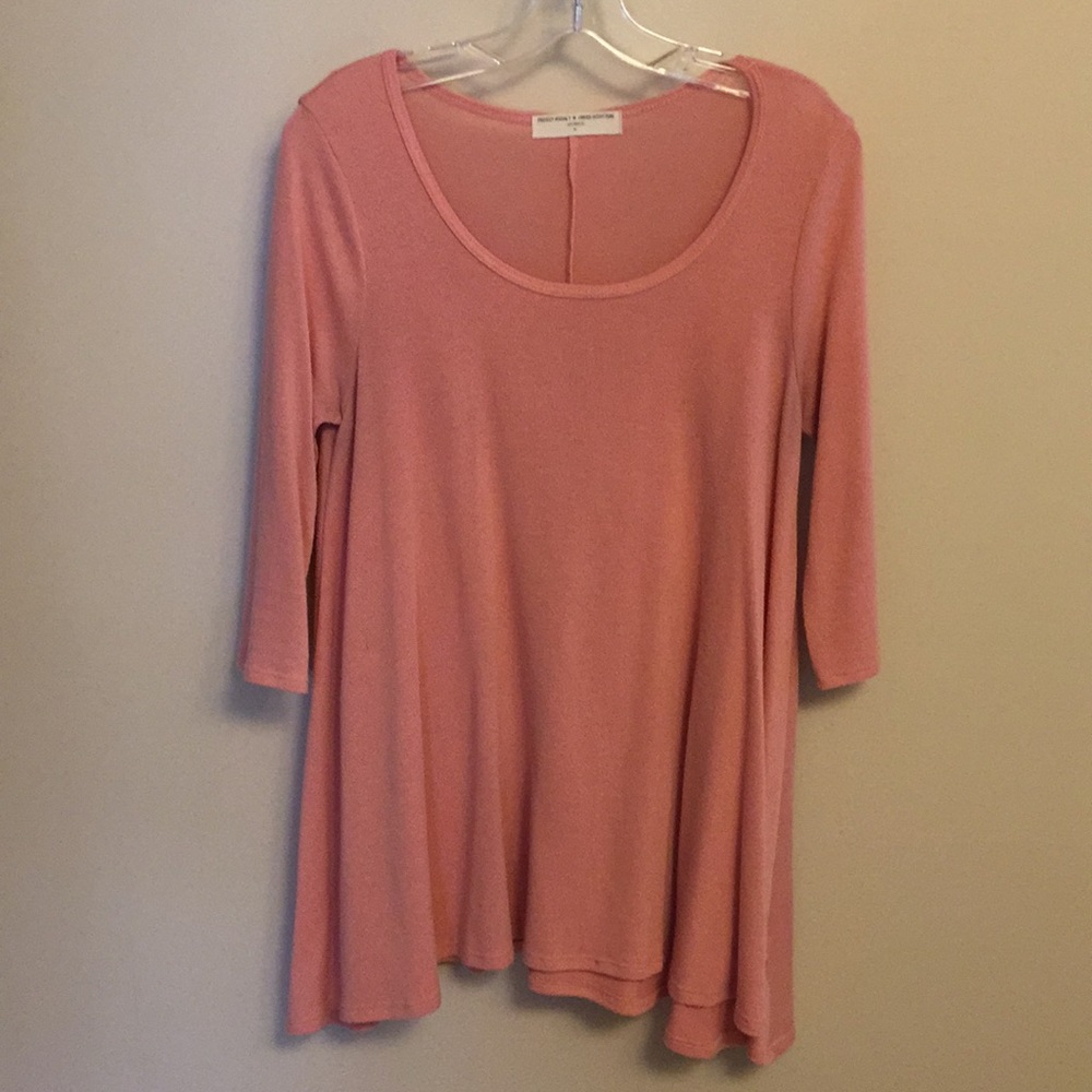 Long 3/4 length knit top